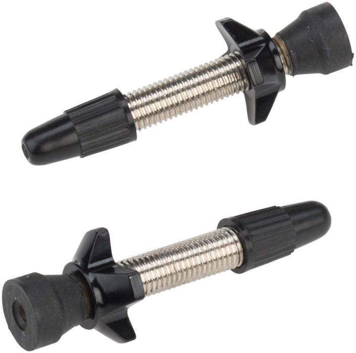 Problem Solvers Tubeless Big P-Nut Valve Kit Pair Black Tubeless-venttiilt isommmilla juurimuttereilla. Pituus 40mm
