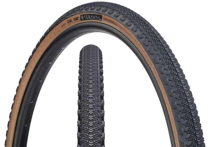 Teravail Cannonball 650x47 LS Tan Pienella kuviolla oleva kevyt ja rullaava gravel-rengas. 650b / 584 / 27.5&quot; 47mm 60Tpi