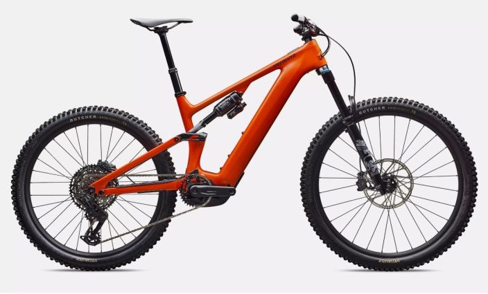 Specialized Turbo Levo 4 Comp Carbon Deep Gloss Orange Specializedin tiedekerho esittelee Levo 4 ‑sahkomaastopyoran, joka