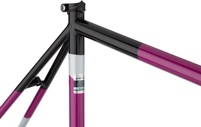 All-City Big Block Frameset Midnight/Frost/Violet Terasrunko ja haarukka radalle tai fixiksi kaduille. Rengastila: 700 x