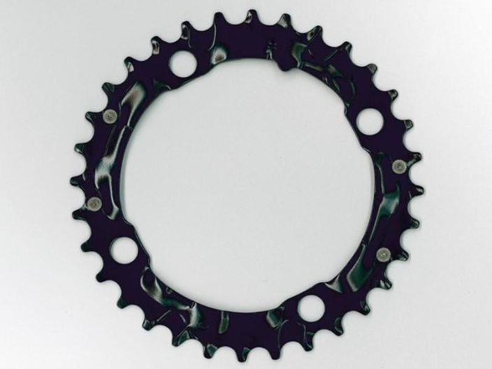 SRAM Chainring Ø104 mm Middle (triple) 32T 4 holes 3x9 vaihteisen maastopyoran eturatas. 32 hammasta Jako 104bcd Terasta
