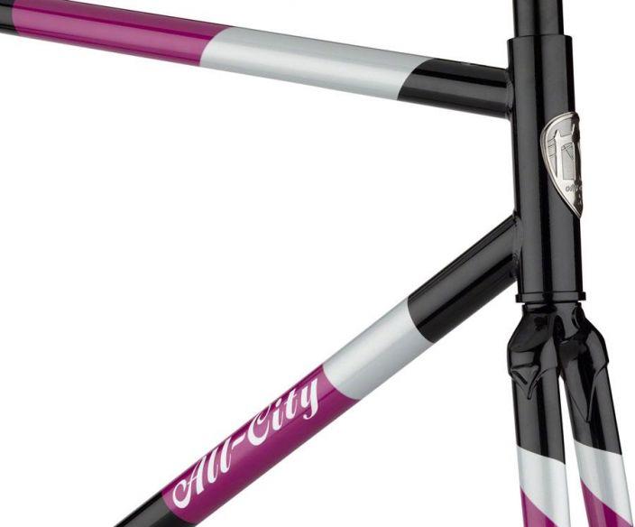 All-City Big Block Frameset Midnight/Frost/Violet Terasrunko ja haarukka radalle tai fixiksi kaduille. Rengastila: 700 x