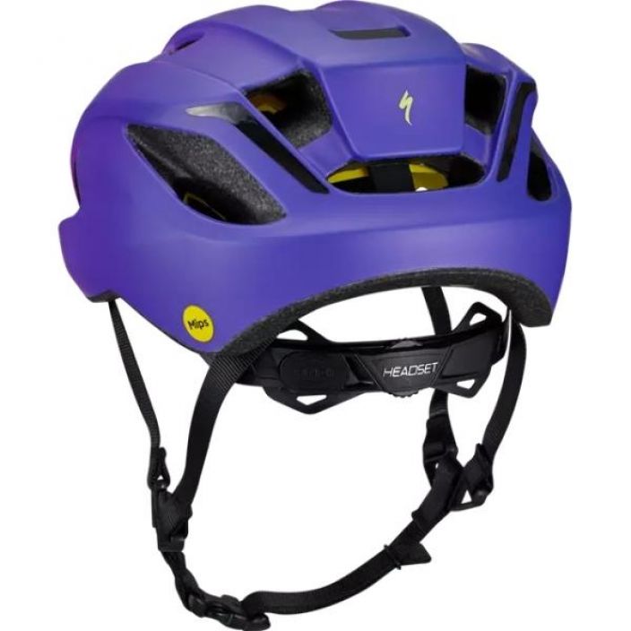 Specialized Align II Purple Orchid Hyvin suojaava ja tukevasti paassa pysyva, mutta silti kevyt ja hyvin tuulettuva kypara.