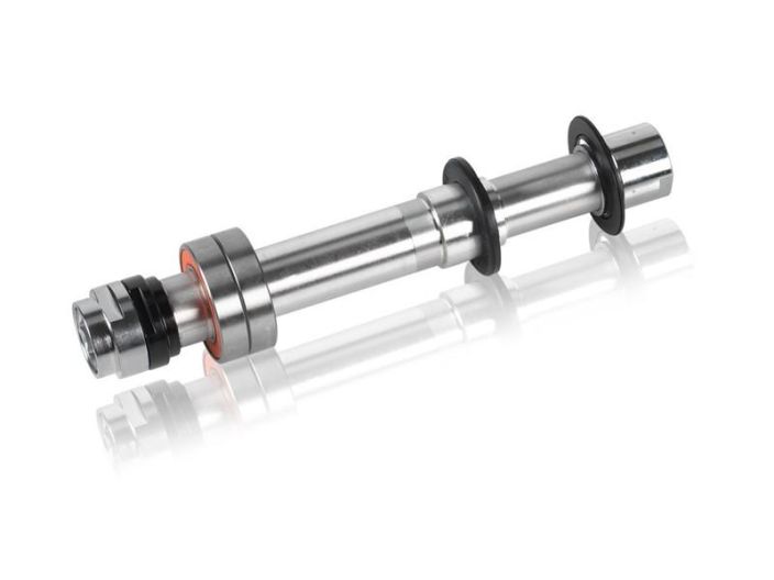 Formula Rear Axle EVO Repair Kit Taka-akseli 148x12mm Sisaaltaa laakerit ja akselin paadyt. Sopii osaan Sram, Specialized ja