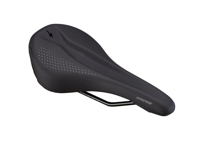 Specialized Bridge Sport Saddle 143mm Black Hieman pehmeampi satula kaikkeen ajeluun. Sopii hyvin lyhyemmille ja